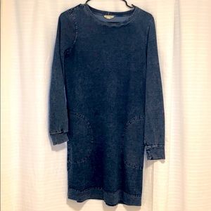 Blue knee length everyday dress